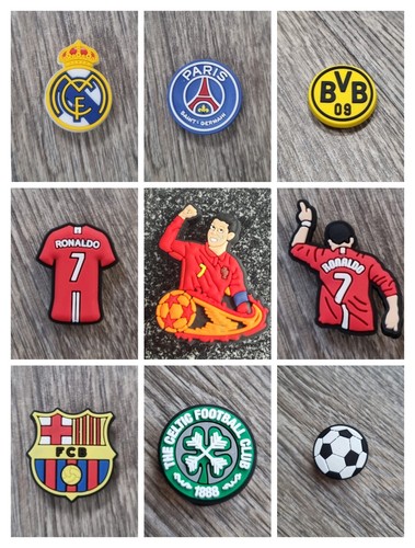 Football colours player - &,