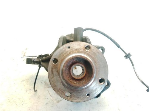 23017566 front right wheel hub