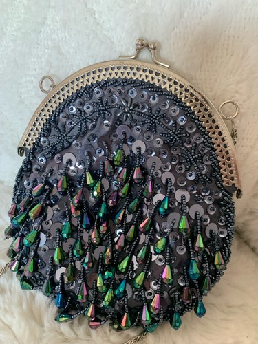 Frangi beaded sequin - &,