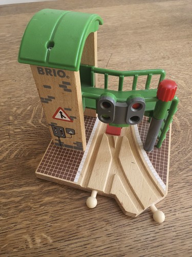Brio 33674 train track signal - brio,