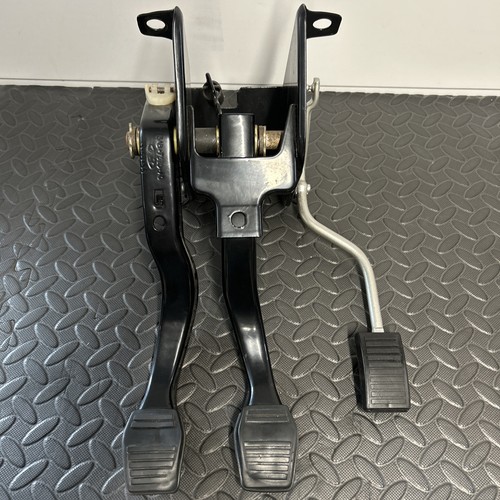 Mk2 escort pedal box - escort,