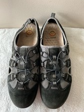 EARTH SPIRIT ladies black suede and neoprene walking shoes size 7