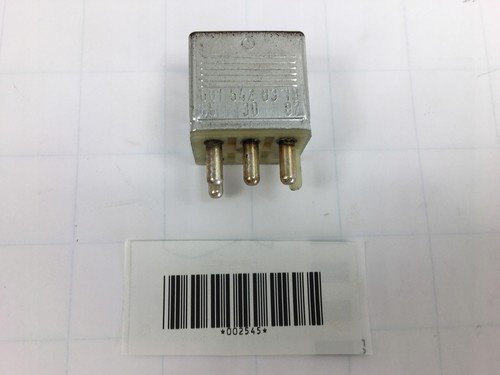 Fuel pump cut - -off, relay