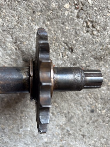 Howard 350 chain drive sproket - chain,