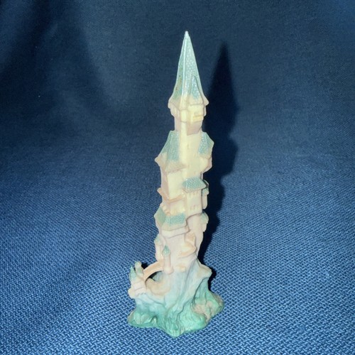 Lilliput lane valkyries tower - lane,