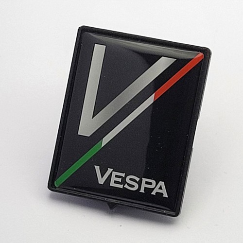 Vespa emblem cascade sticker - cascade,