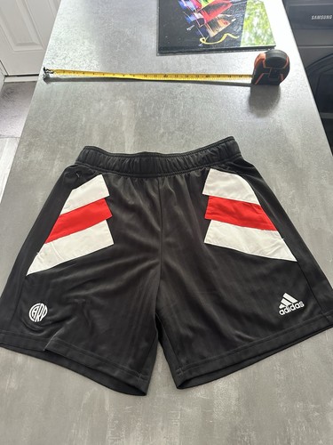 Retro adidas club - retro, river