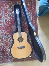 Washburn WLO20S Orchestra Acoustic Guitar