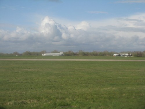 Photo east midlands airport - east,