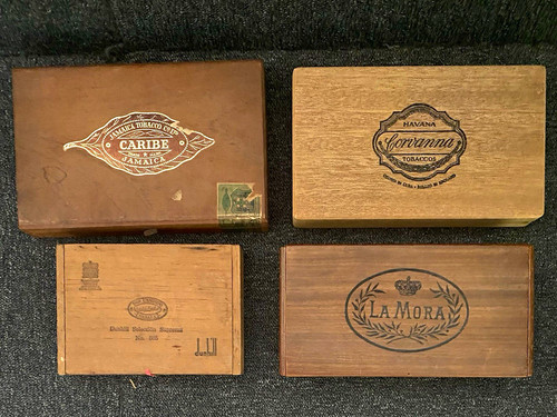Vintage wooden cigar boxes lot - vintage,