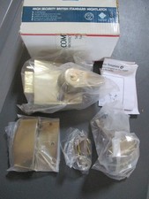 ERA Night Latch Double Locking BRASS 3 Keys, NEW, weighs 1.5 kilos !