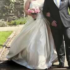 Benjamin Roberts 2130 Champagne Wedding Dress