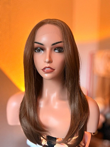 Synthetic wig 13x4 lace