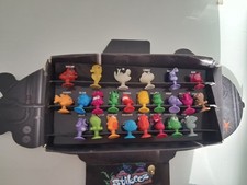 24 Stikeez Submarine complete