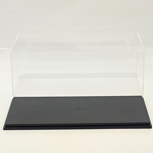 Scale acrylic diecast - 1:18,