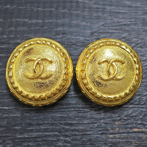 Chanel gold plated logos - gold, cc