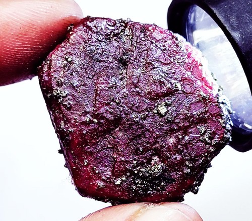 Loose gemstone natural red - natural,