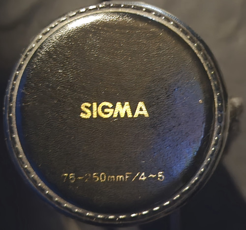 Sigma 255mm zoom lens - f/4,