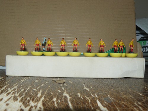 Wales 1972 2nd - kit, subbuteo