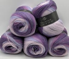Beautiful color knitting