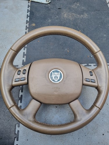Jaguar type steering wheel - steering,