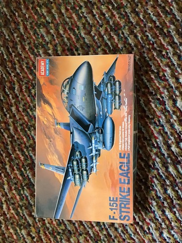 Academy f15e strike eagle - f15e,