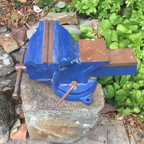 Heavy duty - heavy,