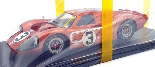 Spark scale resin 18s682 - spark,