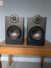 Mordaunt Short Mezzo 1 Bookshelf Speakers. Brilliant condition 