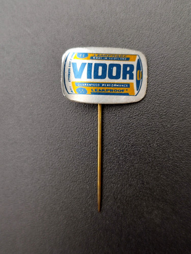 Vintage pin badge - vintage,