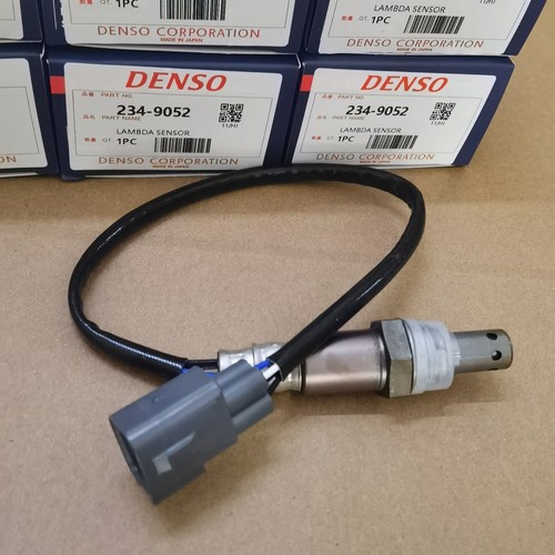 New denso oxygen sensor - new,