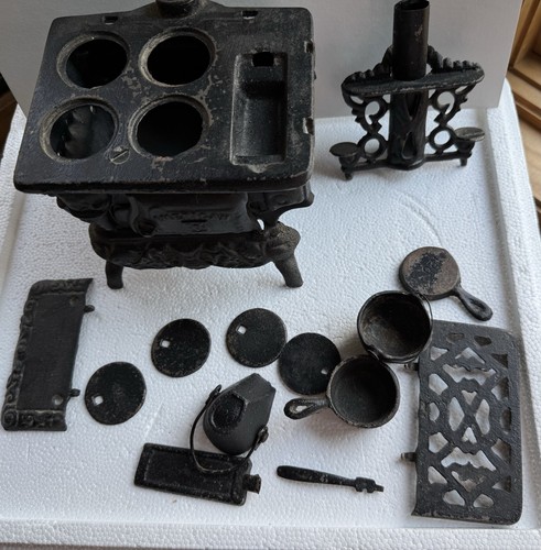 Antique american cast iron - cast,