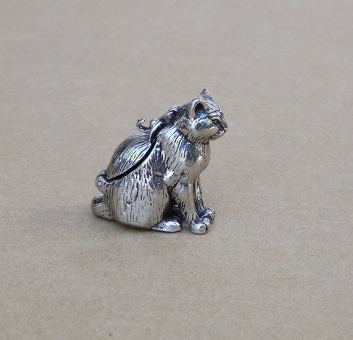 Alpaca cat pill - alpaca, find