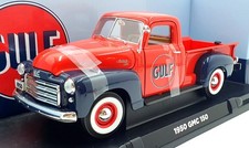 Greenlight Models 1/18 Scale 12984 - 1950 GMC & Gulf Gas Pump - Red/Black