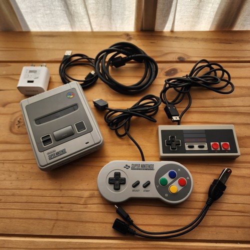 Super nintendo classic mini - super,