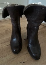 UGG Women's Brown Leather