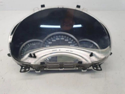 Toyota vitz instrument - p9,