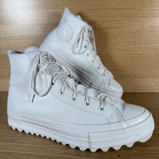 Converse Womens Shoes Size 8.5