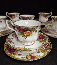 Royal Albert Old Country Roses