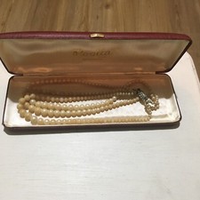 Elegant 20cm triple string of