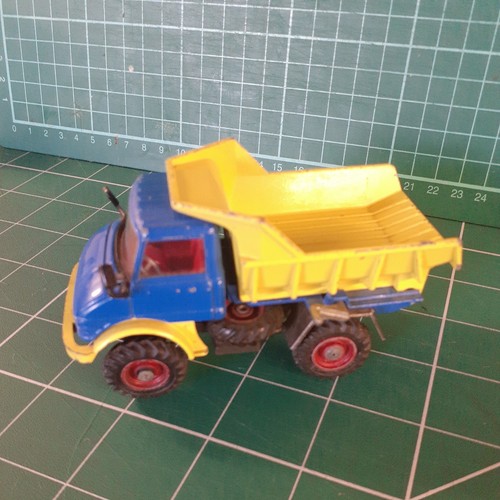 Corgi mercedes unimog dumper - corgi,