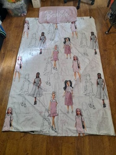Barbie single bed - barbie, duvet