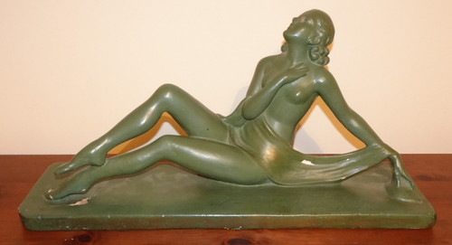 Art deco chalkware reclining - chalkware,