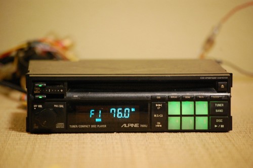 Alpine 7909j vintage car - cd,