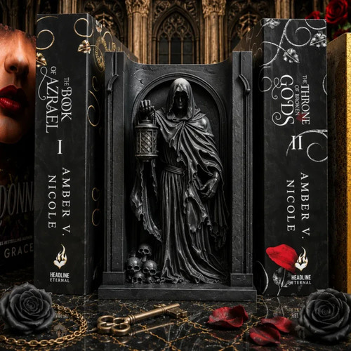 Keeper shadows book nook - shadows,