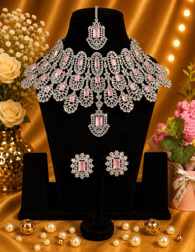 Kiara advani stone silver - stone,