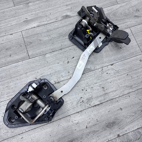 Fiat 500 clutch brake pedal - s,