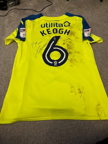 Signed matchworn richard keogh - signed,