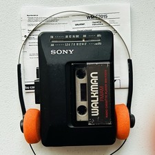 🔥 Sony Walkman WM-F2015