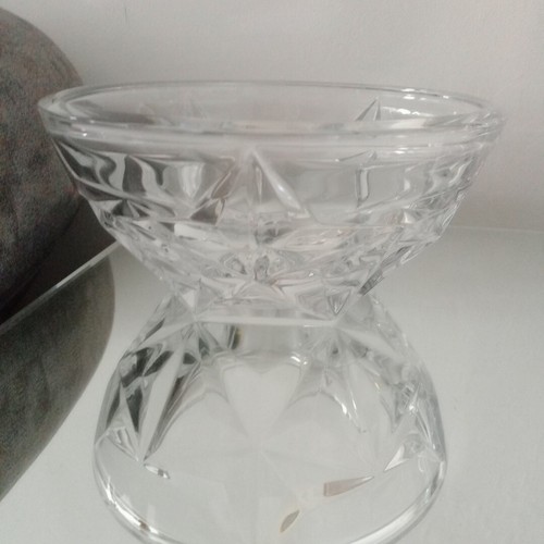 Large round star solid - large,
